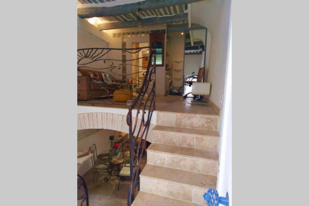 Appartement De Charme Au Coeur Du Vieil Antibes Kültér fotó